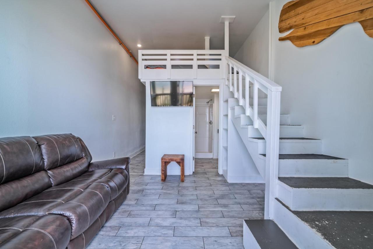 Aparthotel Boardwalk - Crystal Beach Bolivar Peninsula