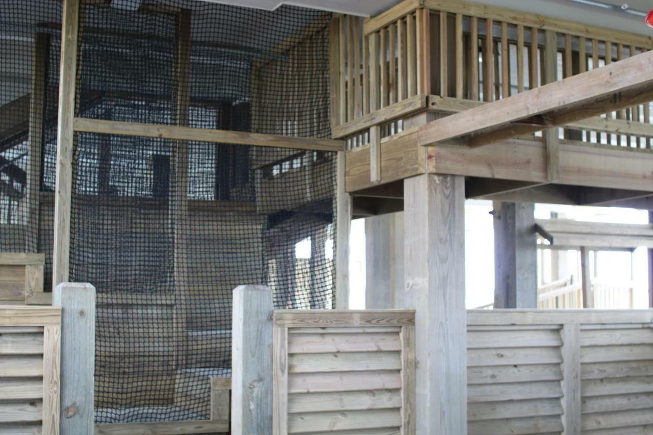 Boardwalk - Crystal Beach 3*
