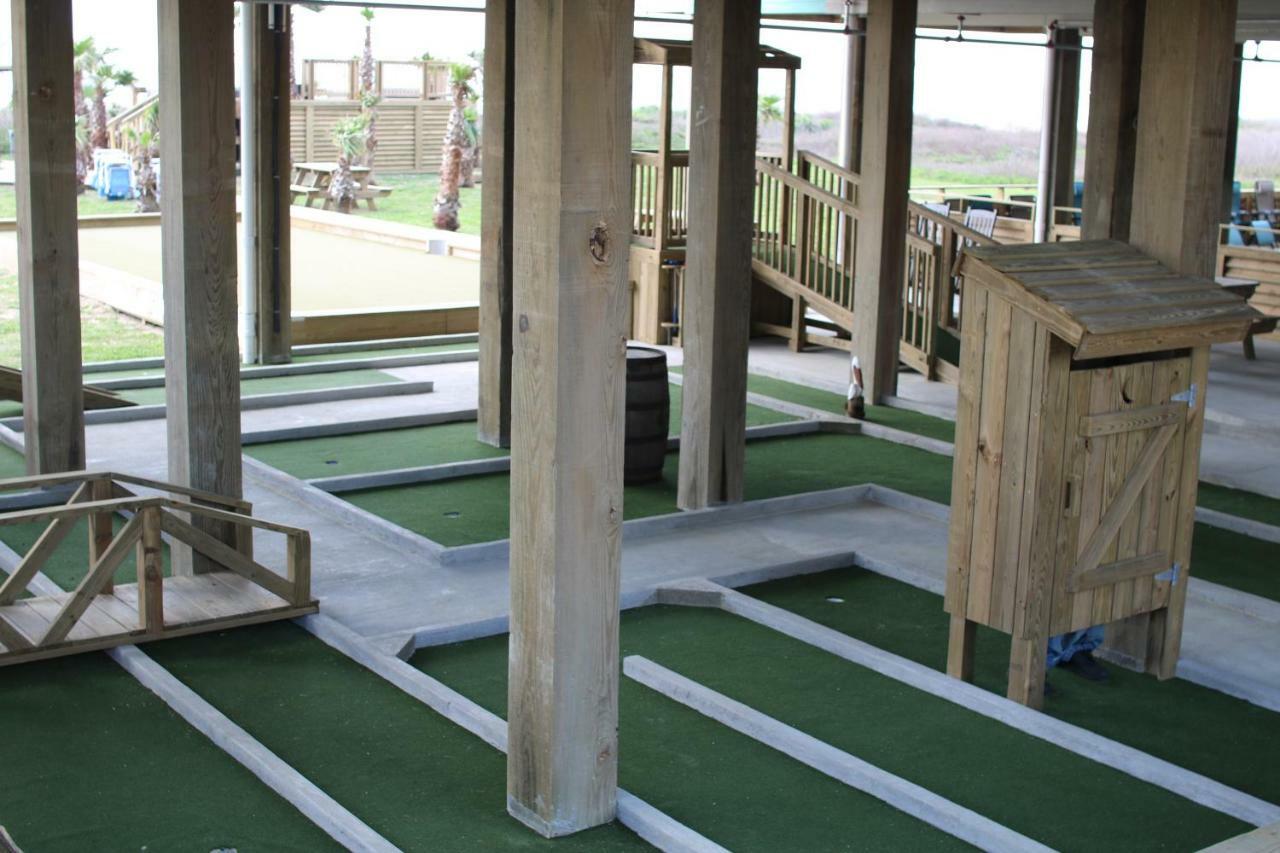 Boardwalk - Crystal Beach Apartahotel 3*
