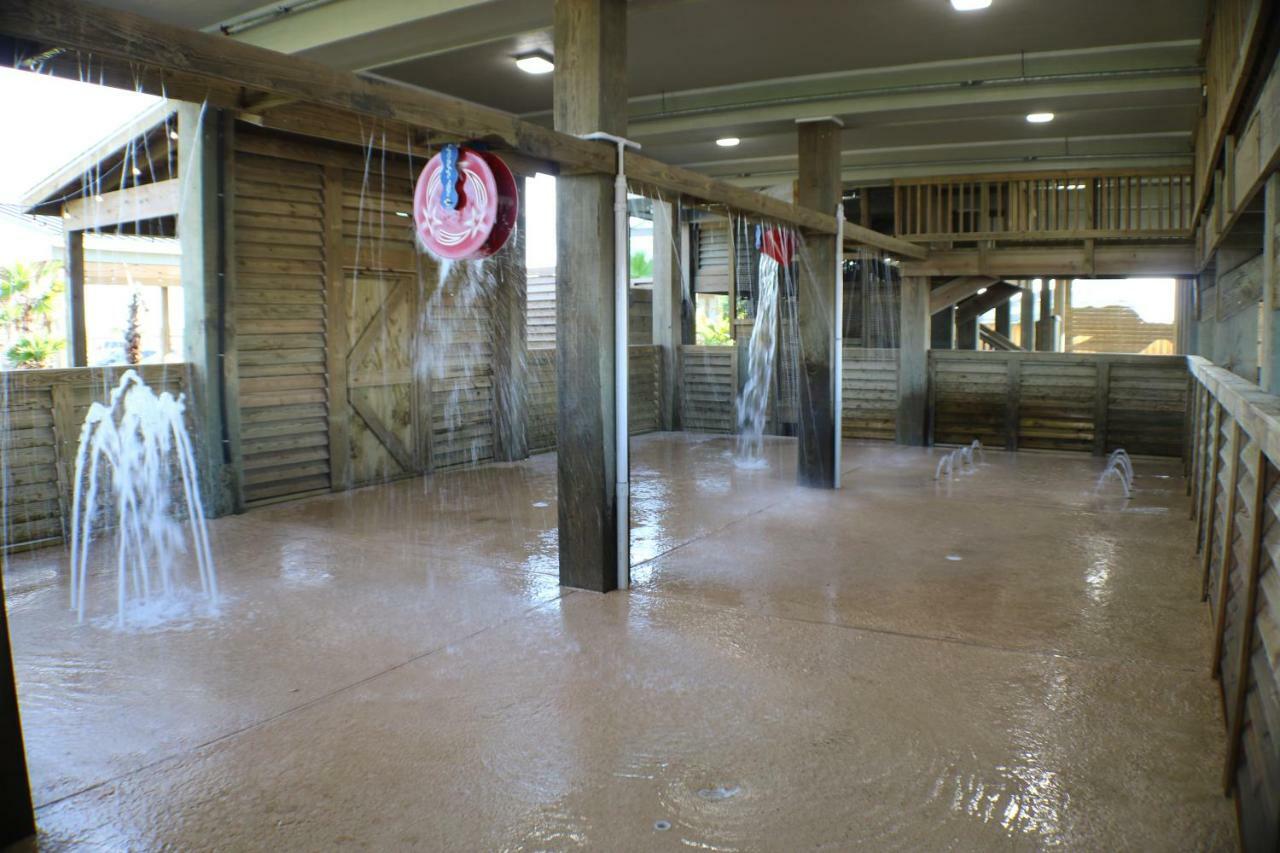 Apartahotel Boardwalk - Crystal Beach