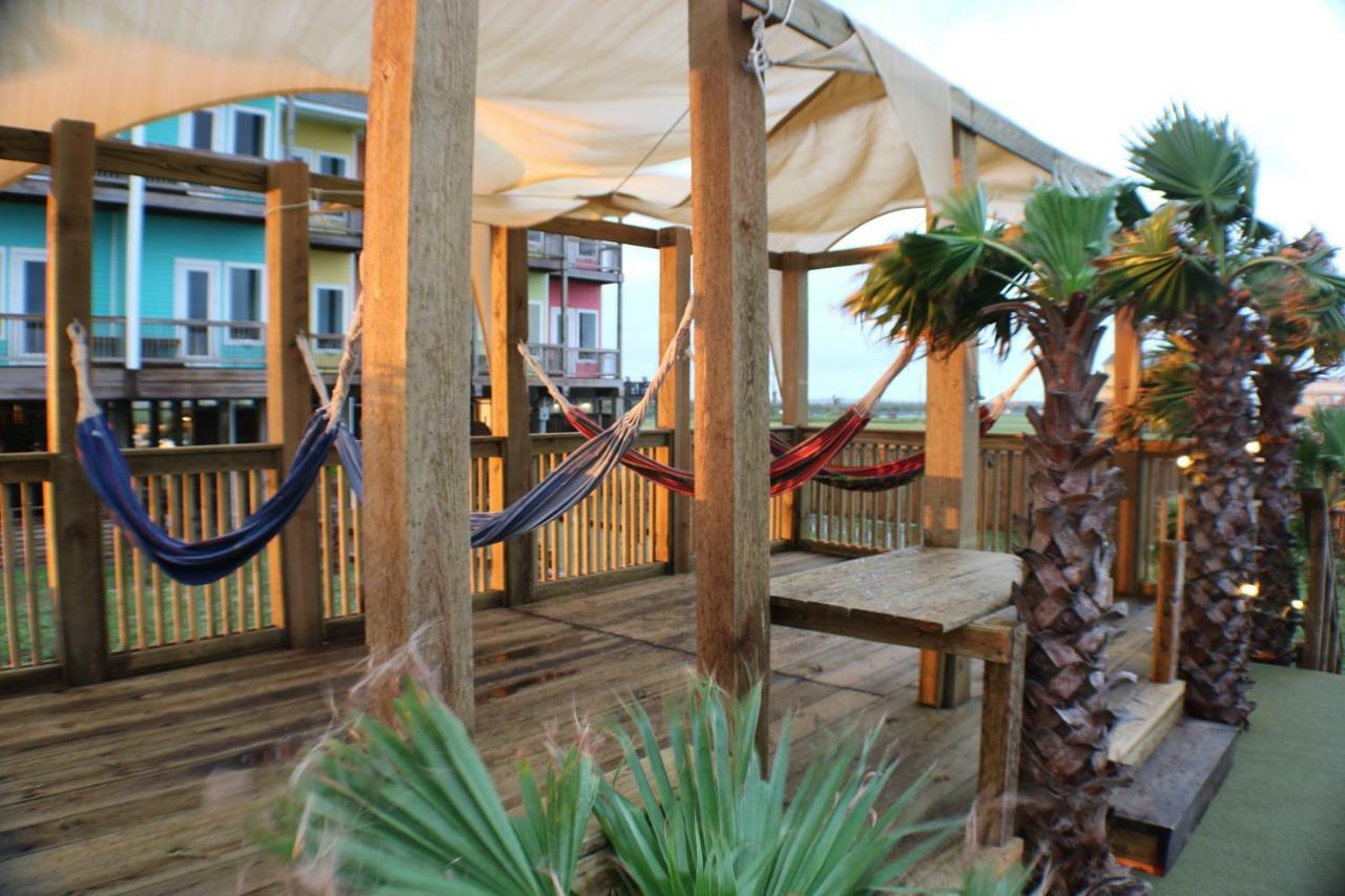 Boardwalk - Crystal Beach 3*