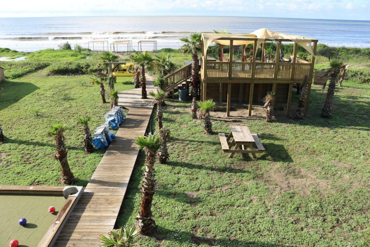 Boardwalk - Crystal Beach Apartahotel Bolivar Peninsula